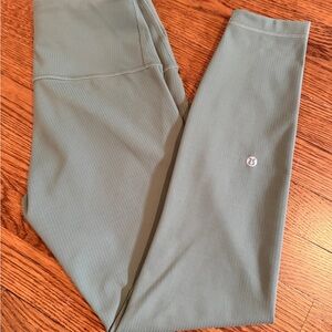 lululemon Wunder Train 25” Ribbed leggings